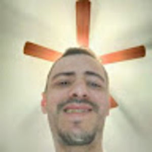 Meet your Posher, Luis